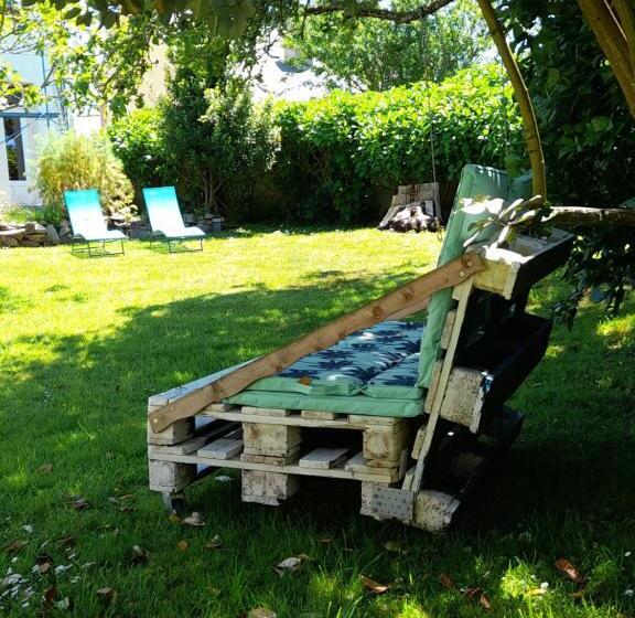 مبيت وإفطار Les Hortensias Gr 34   Chambres D Hôtes