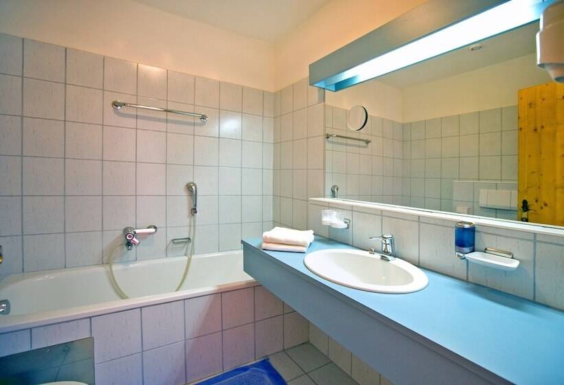 هتل Appartement Similaun