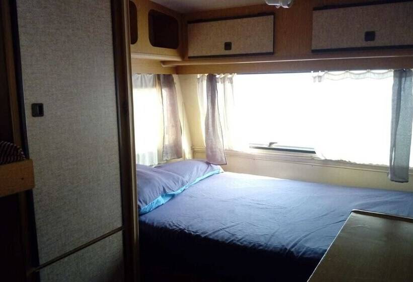 בית מלון כפרי Camping Almocita
