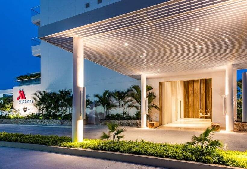 בית מלון כפרי Santa Marta Marriott Resort Playa Dormida