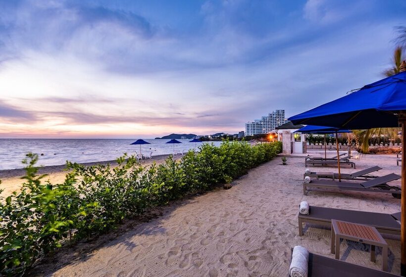בית מלון כפרי Santa Marta Marriott Resort Playa Dormida
