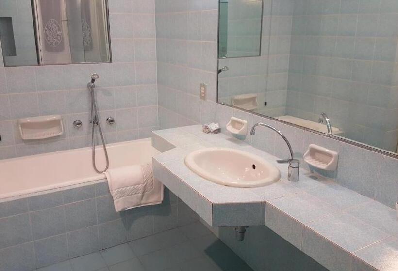 پانسیون Royal Suite