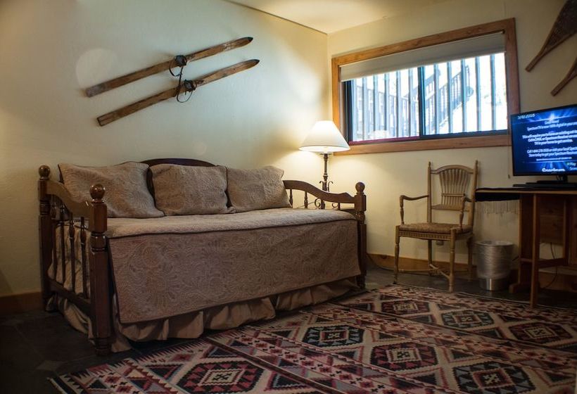 Columbine Condominiums By Cb Lodging