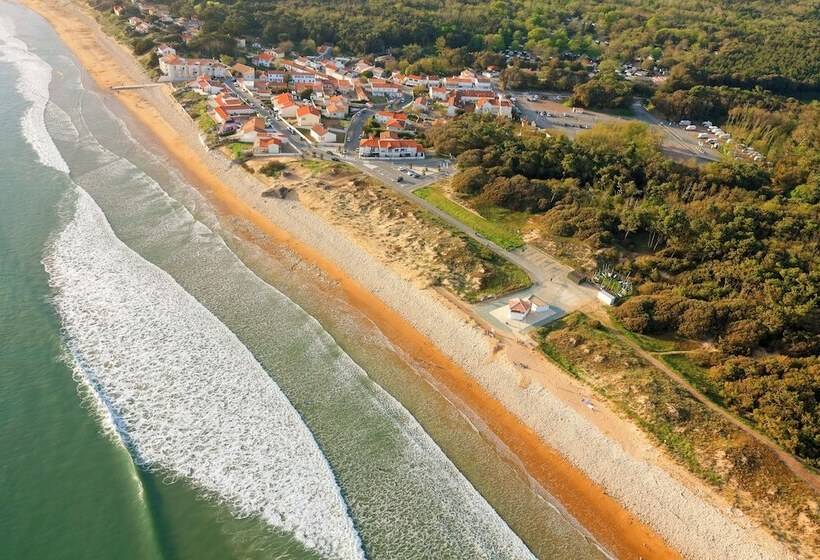 فندق Azureva Vendée Océan