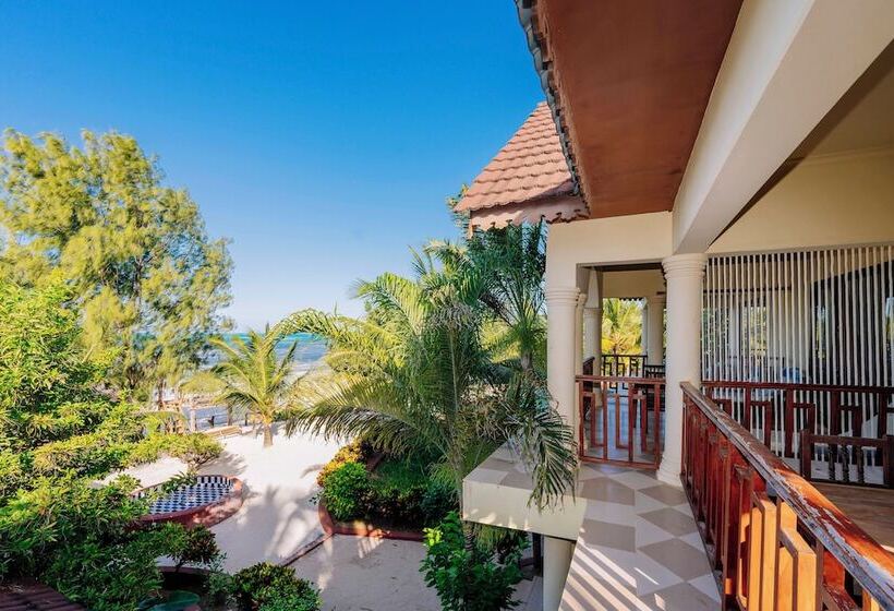 בית מלון כפרי Ifa Beach Resort