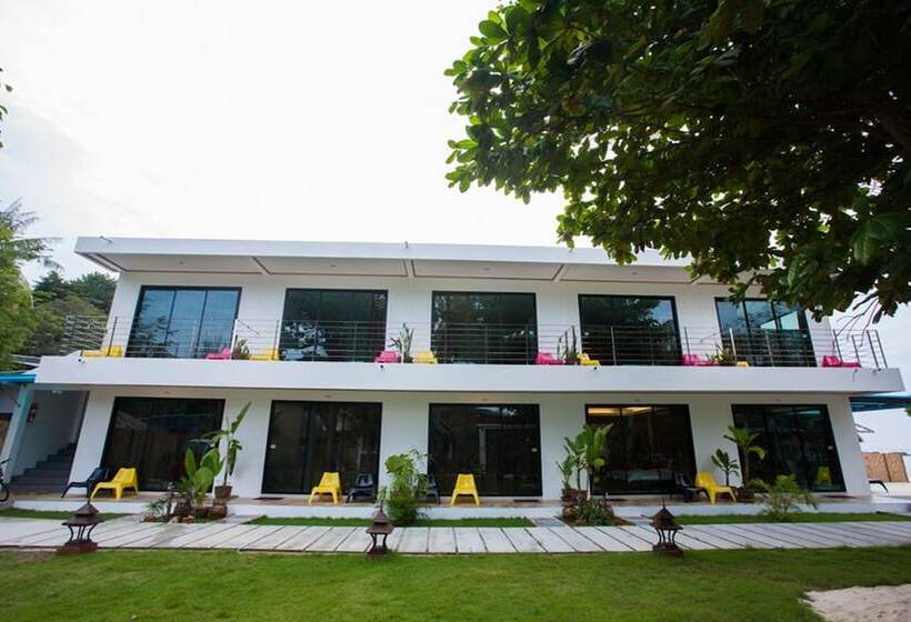 هتل Paradise Resort Phi Phi