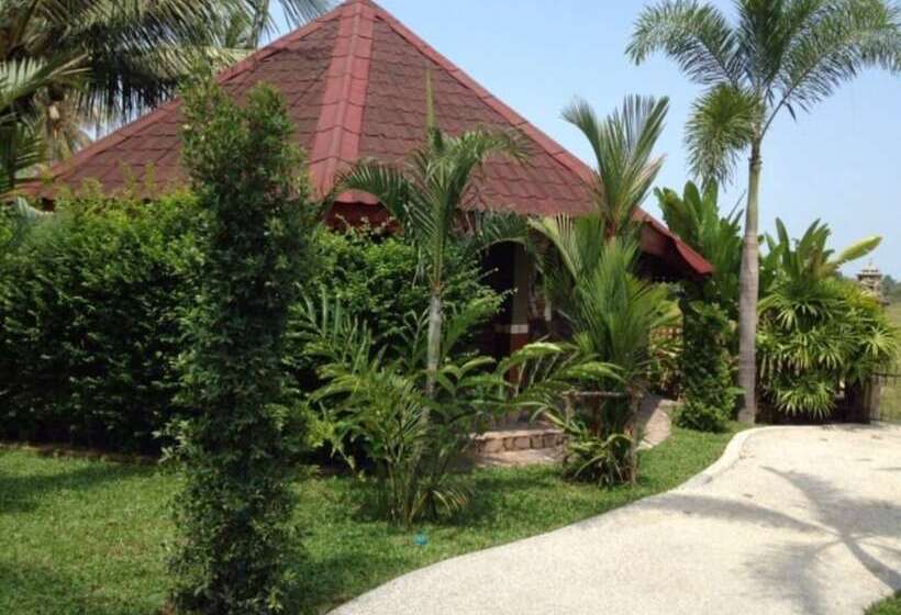 هتل Two Tiger Resort & Spa