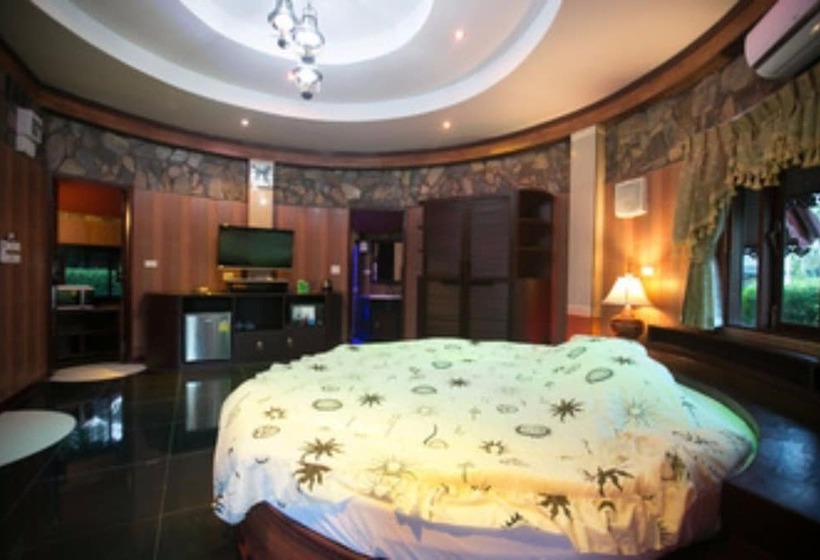هتل Two Tiger Resort & Spa
