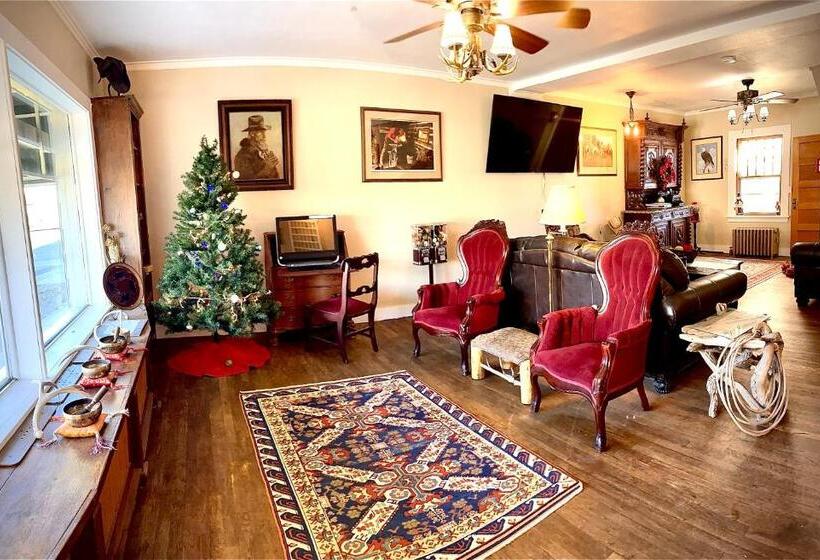 מוטל The Hotel Eastin