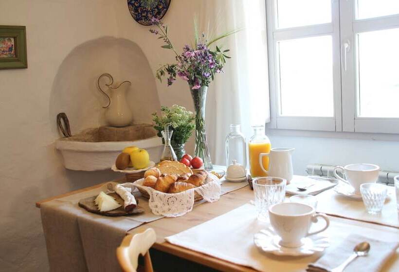 Bed and Breakfast La Casa Dels Ocells