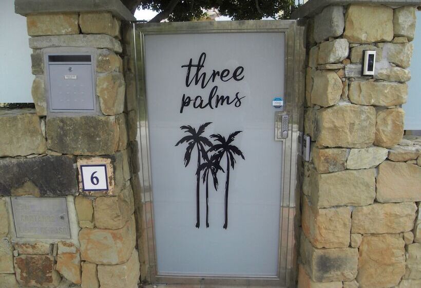 Bed and Breakfast Three Palms   Adults Only