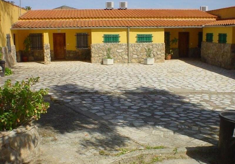 Hostal Las Encinas