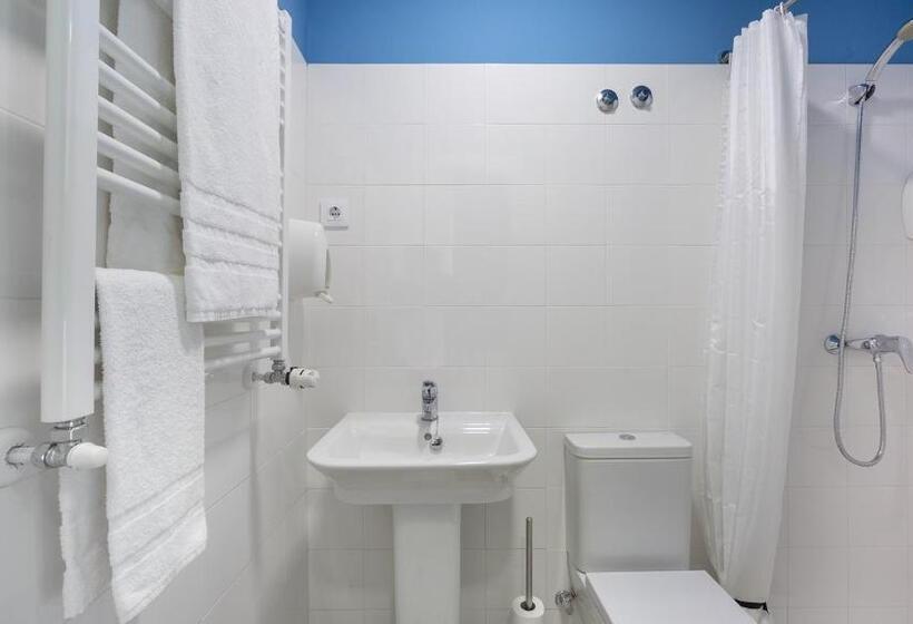 Hostel La Pedriza
