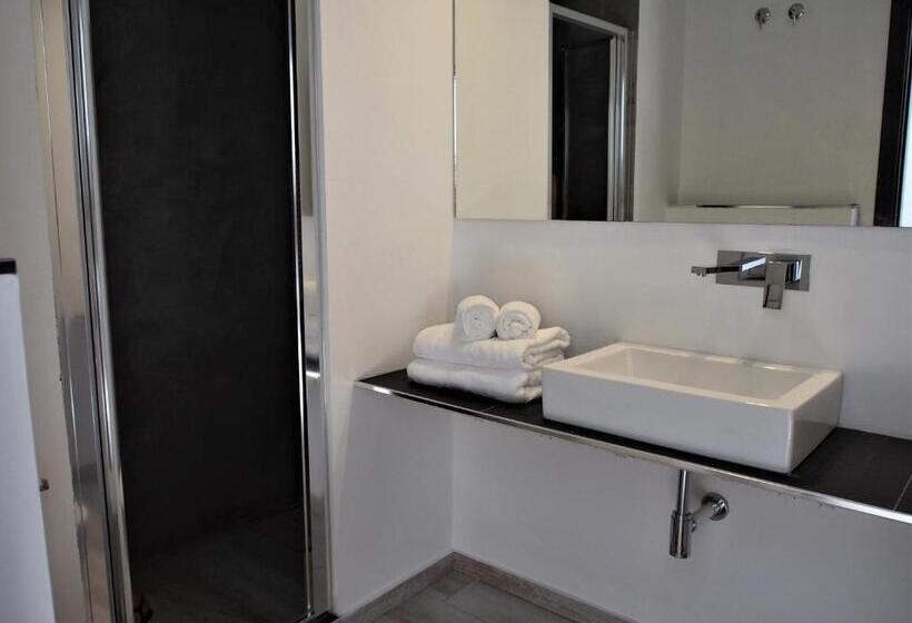 هتل Boutique X Pueblo, Benalmádena