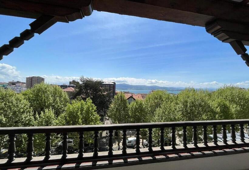 فندق Royal Suite Santander