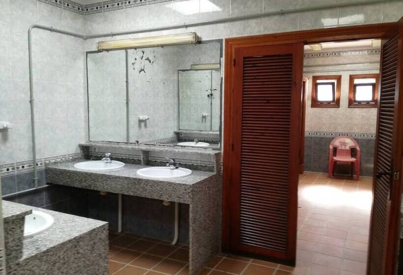 فندق Taiga Almeria Playa