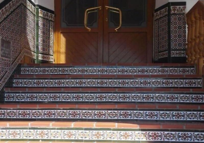 پانسیون Restaurante Montserrat