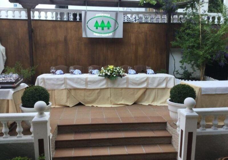 پانسیون Restaurante Montserrat