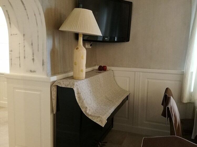 پانسیون Restaurante Montserrat