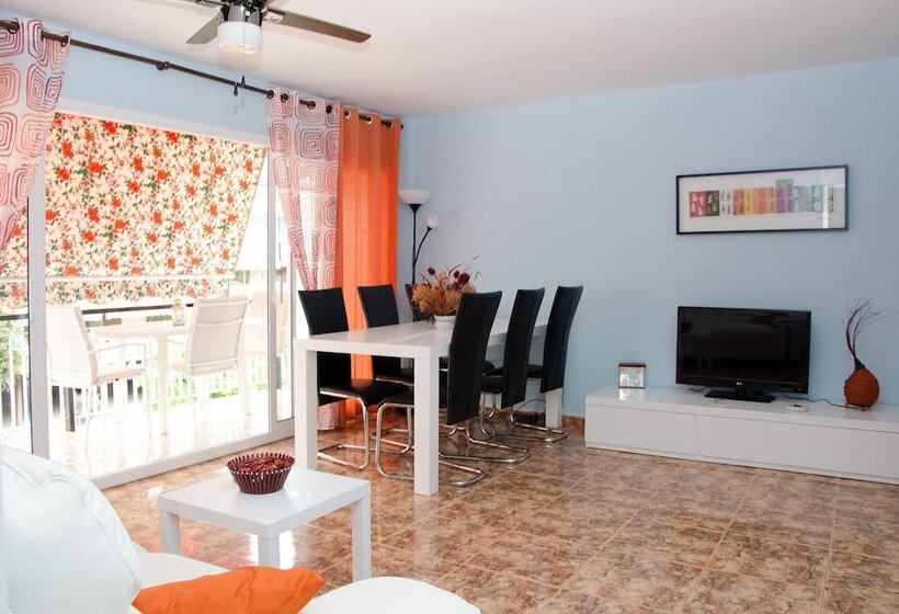 Apartamentos Llavaneras