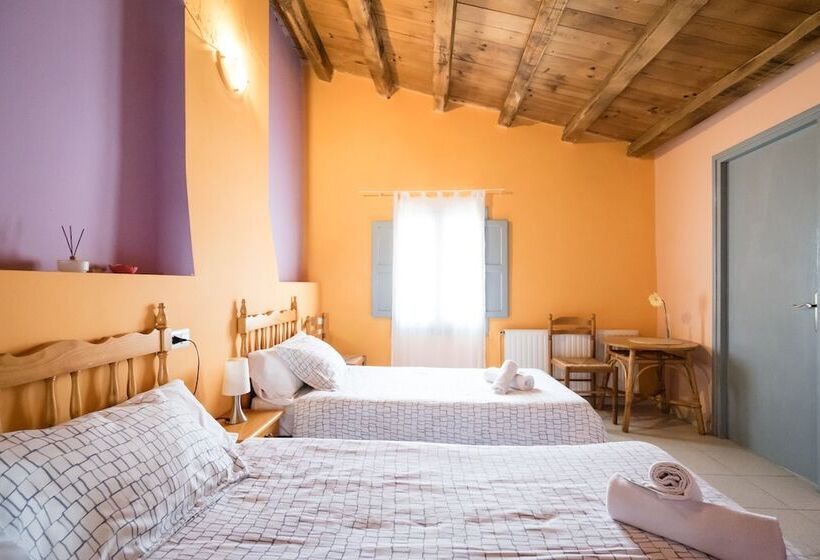 Hostal Del Coll