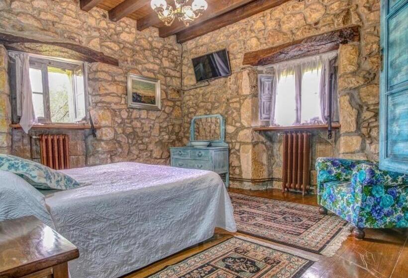 هتل Casona Dos Lagos