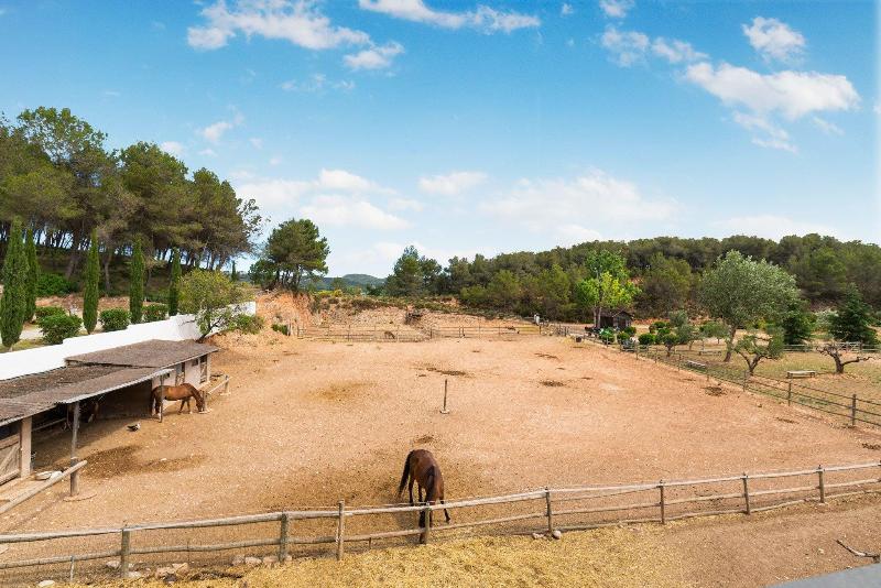 בית מלון כפרי Comarquinal Bioresort Penedès