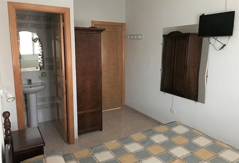 ペンション Alojamiento Cr Cuatro Caminos