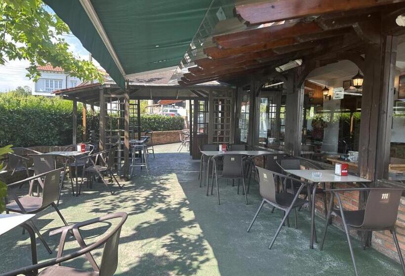 פנסיון Hosteria Gelin De Gajano