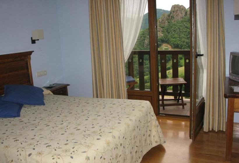 펜션 La Posada De Cucayo