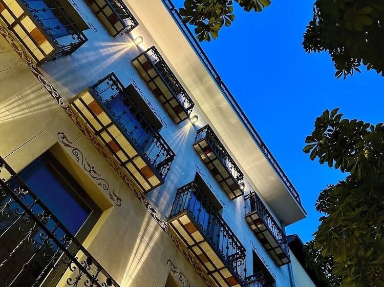 ペンション San Lorenzo Suites