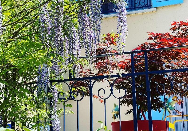 تختخواب و صبحانه Villa Talisman