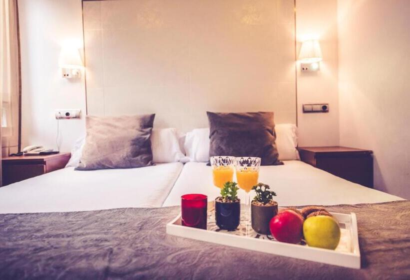 Hostal Sol Los Angeles