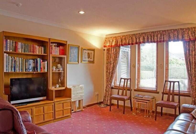 Отель Ashcroft Farmhouse