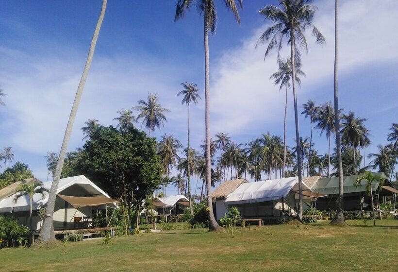 هتل Naivacha Tent Koh Mak