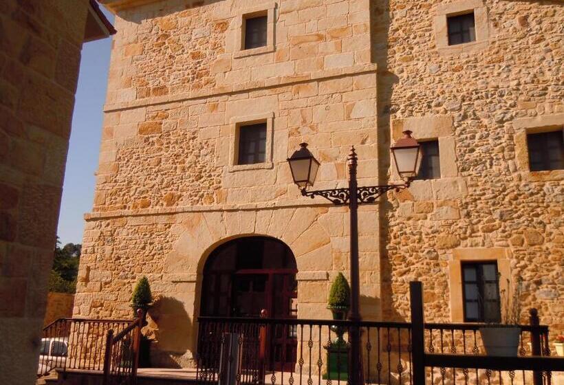 Отель Posada La Torre De Los Isla & Spa