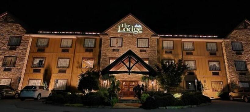 בית מלון כפרי The Lodge At Flat Rock