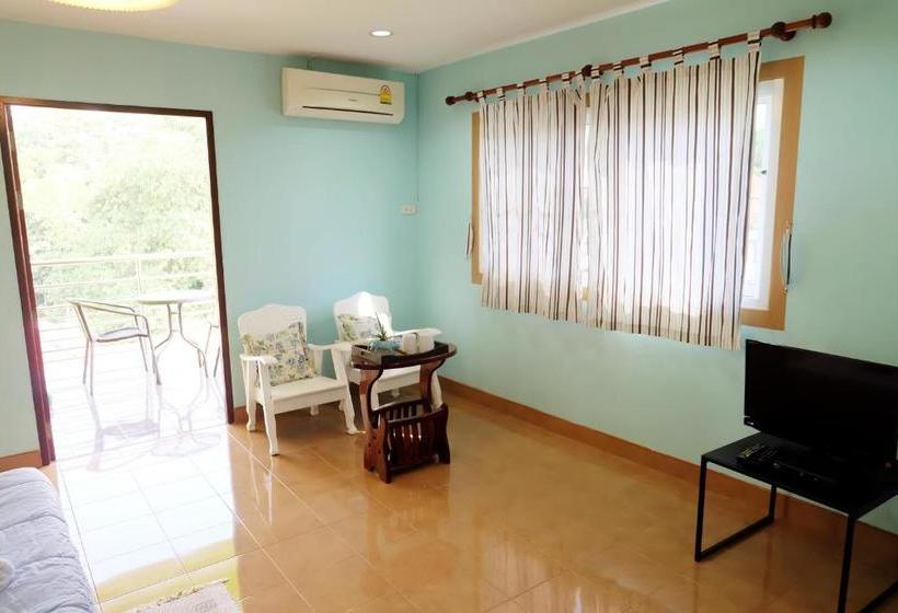 پانسیون Green House At Trang Guesthouse