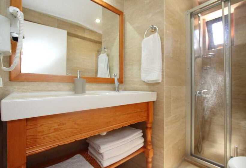 Ayka Otel