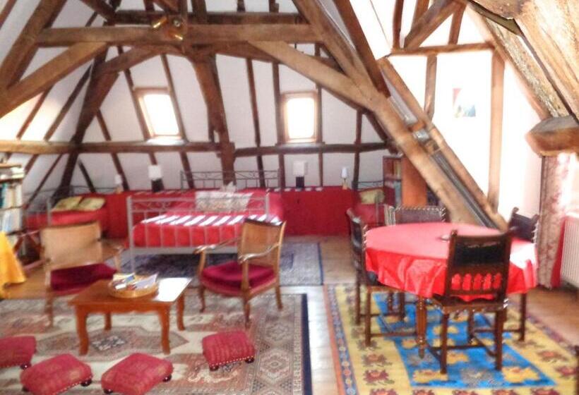 مبيت وإفطار Château D'avanton