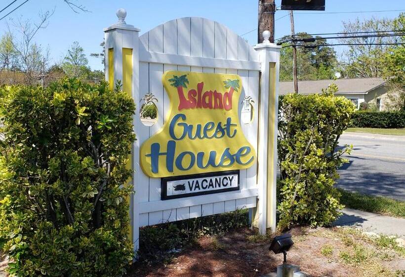 여관 Island Motel Obx