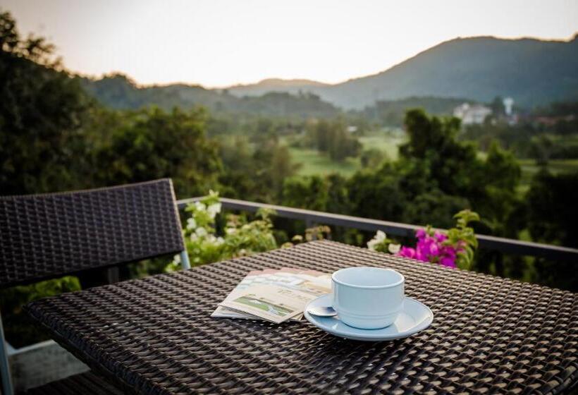 فندق Studio Apartments On A Hill