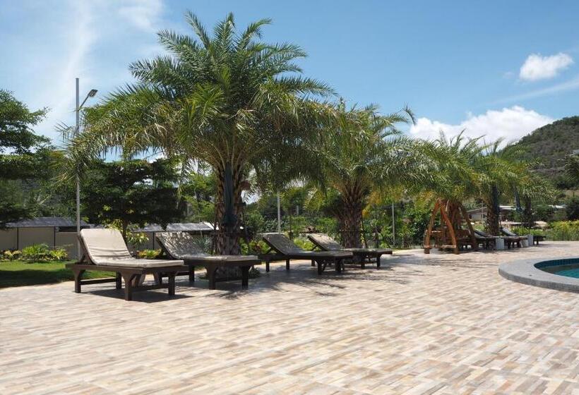 בית מלון כפרי Mountain View Resort