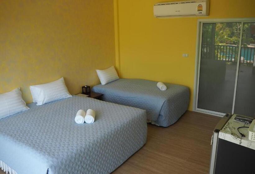 בית מלון כפרי Mountain View Resort