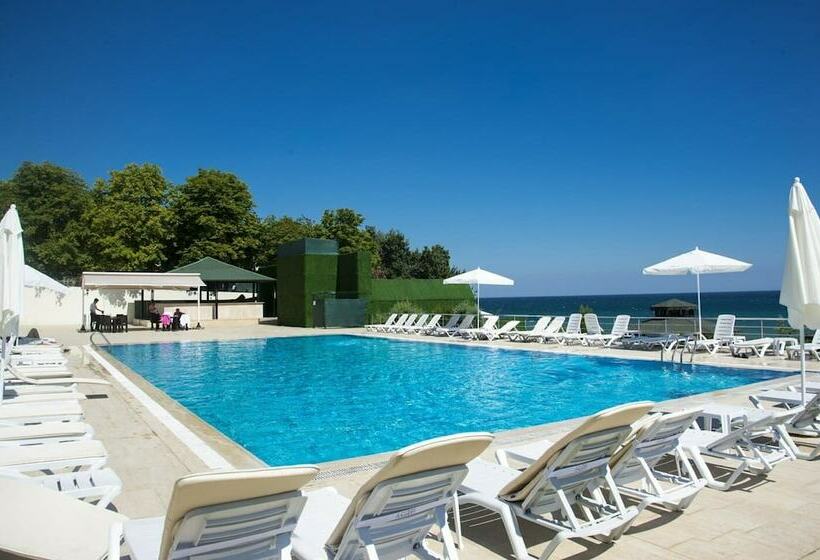 هتل Sayeban Resort & Spa