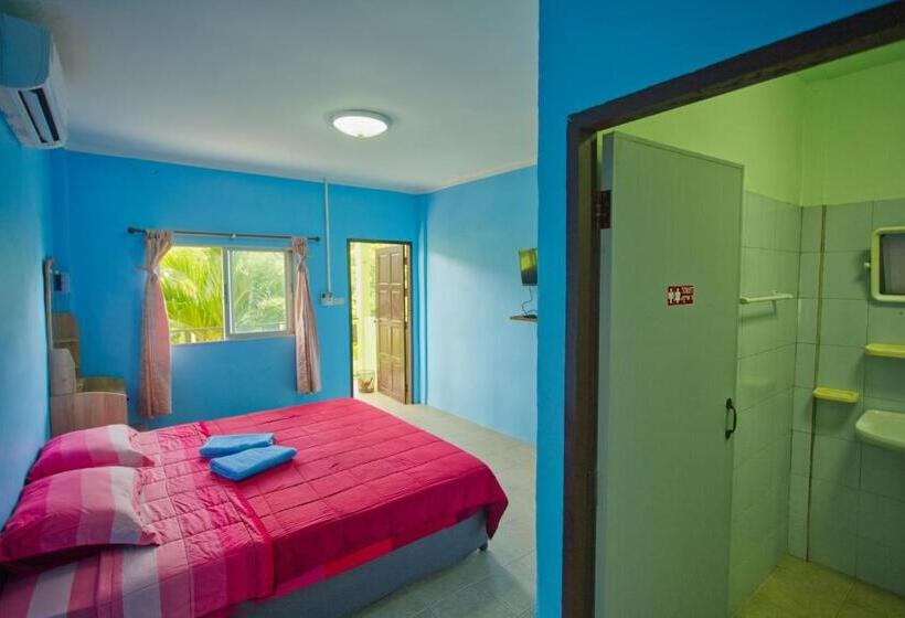 هتل Sea View Resort
