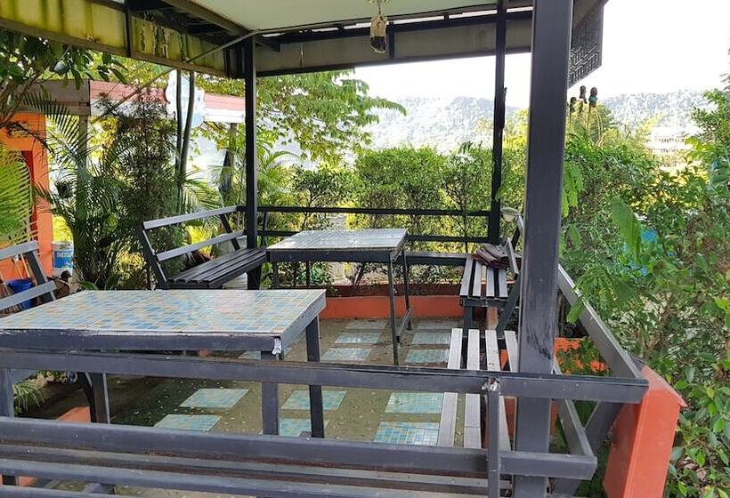هتل Seemok Resort