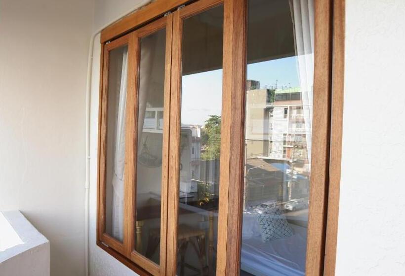 هاستل Silla House
