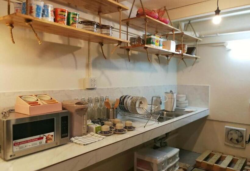 هاستل Silla House