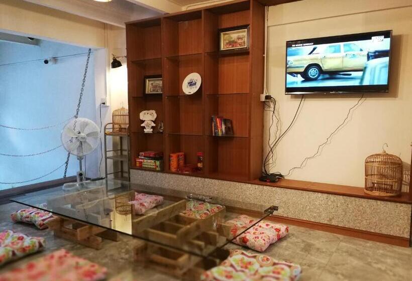 هاستل Silla House